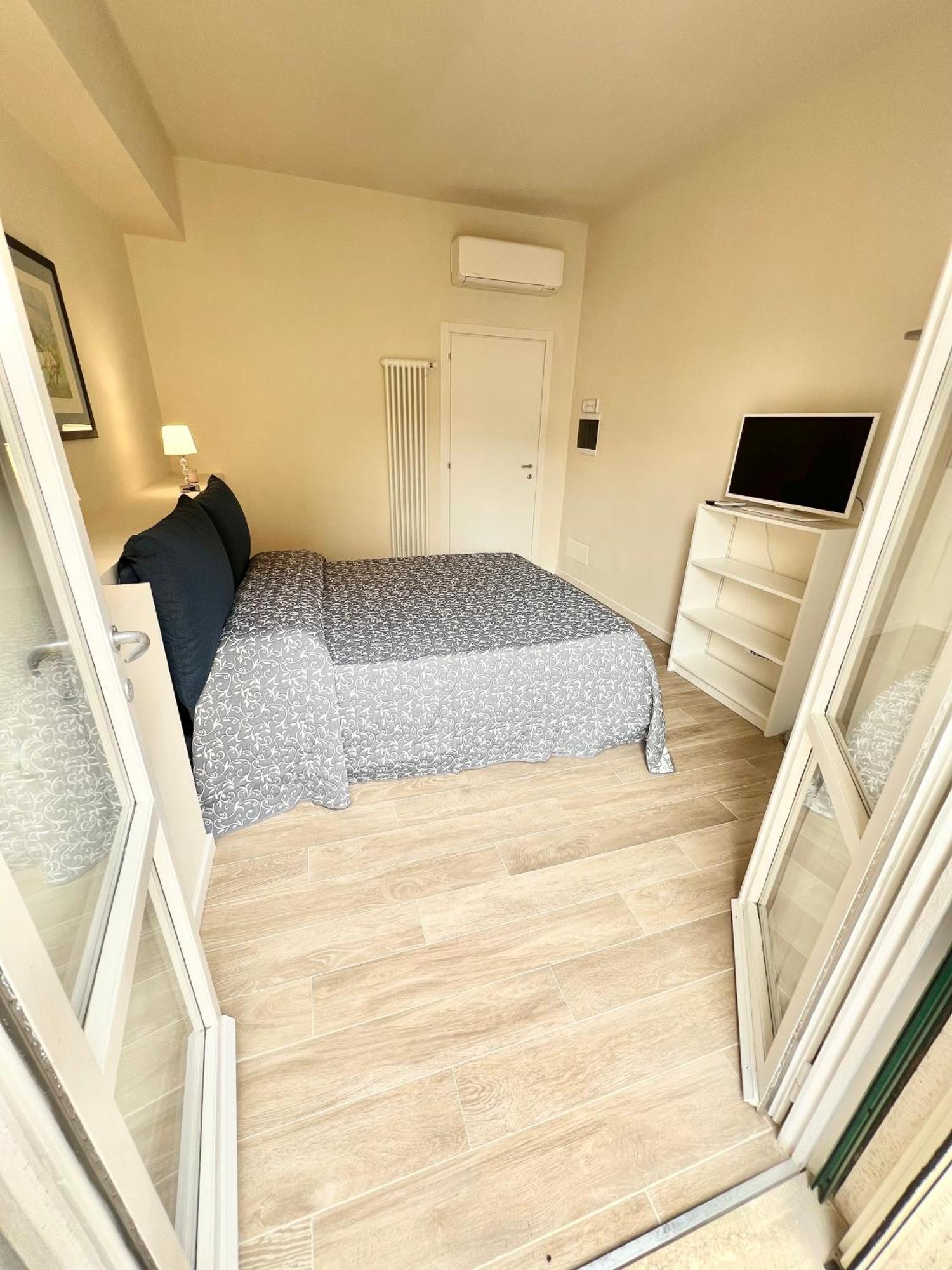F&F Rooms Pisa Eksteriør bilde