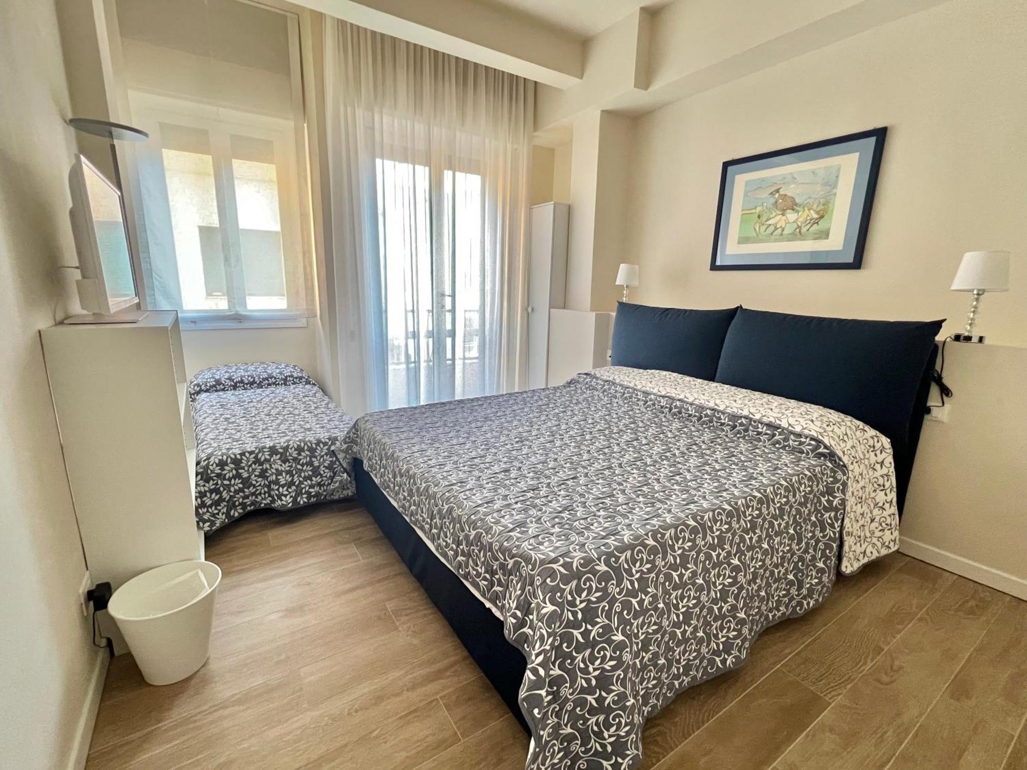F&F Rooms Pisa Eksteriør bilde